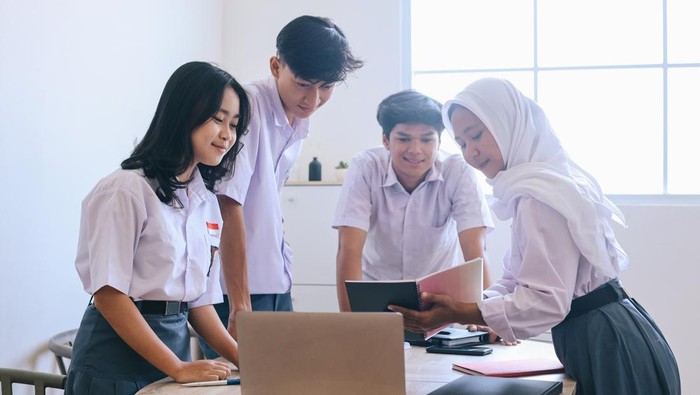 Bermain Sambil Belajar